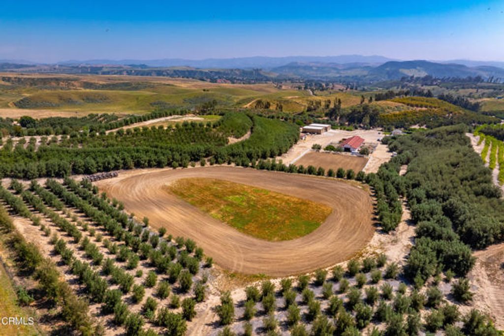 14855 Middle Ranch Road, Moorpark, CA 93021