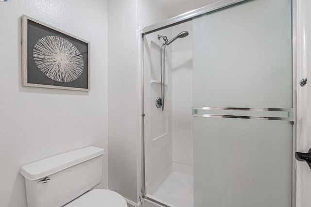 238 Mavis Dr, Pleasanton, CA 94566