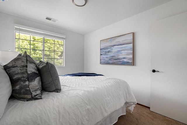238 Mavis Dr, Pleasanton, CA 94566