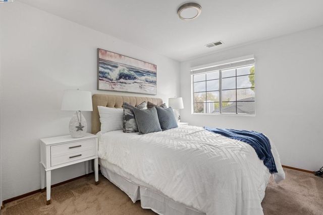 238 Mavis Dr, Pleasanton, CA 94566