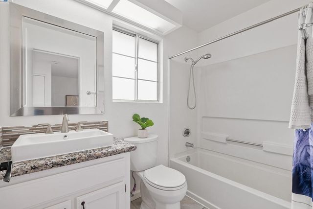 238 Mavis Dr, Pleasanton, CA 94566
