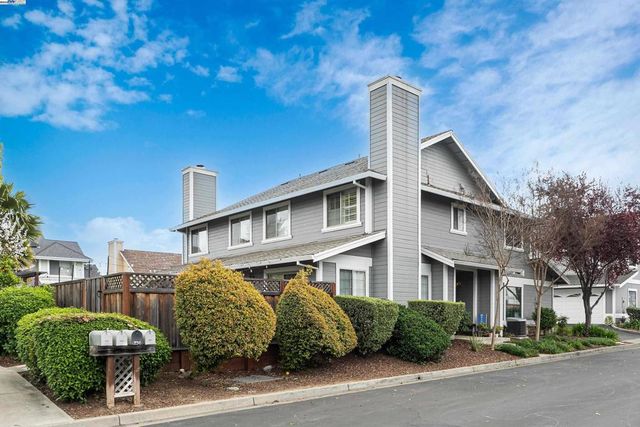 238 Mavis Dr, Pleasanton, CA 94566