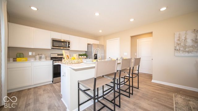 6719 Elden Drive, Indianapolis, IN 46221