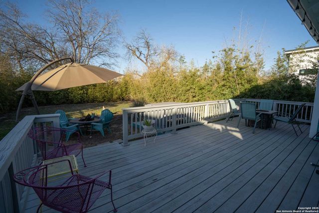 415 Florida, San Antonio, TX 78210