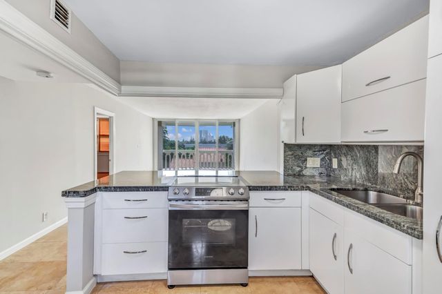 3199 S Ocean Dr 406, Hallandale Beach, FL 33009