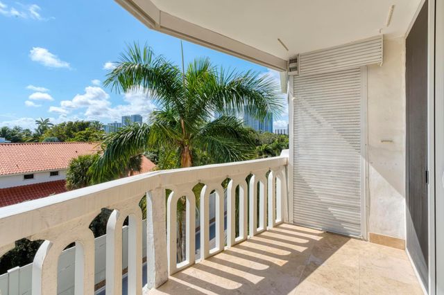 3199 S Ocean Dr 406, Hallandale Beach, FL 33009