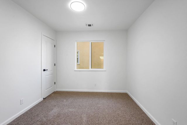 2352 Hidden Springs Ct, Turlock, CA 95382