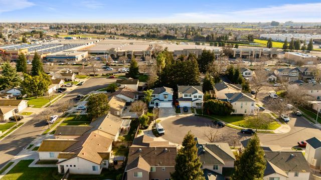 2352 Hidden Springs Ct, Turlock, CA 95382