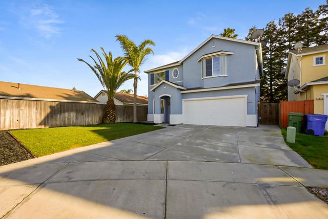 2352 Hidden Springs Ct, Turlock, CA 95382