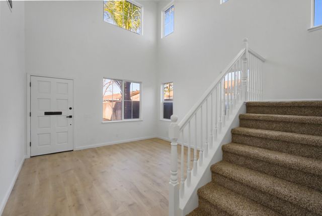 2352 Hidden Springs Ct, Turlock, CA 95382