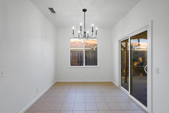 2352 Hidden Springs Ct, Turlock, CA 95382