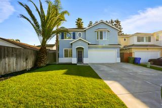 2352 Hidden Springs Ct, Turlock, CA 95382