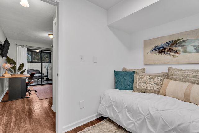 286 Weatherly Trail, Guilford, CT 06437