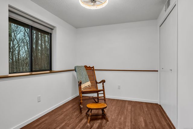 286 Weatherly Trail, Guilford, CT 06437