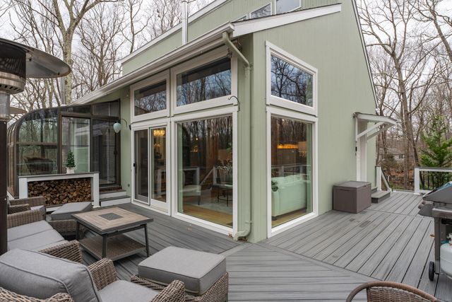 286 Weatherly Trail, Guilford, CT 06437