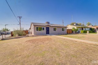 1000 Blossom Street, Bakersfield, CA 93306