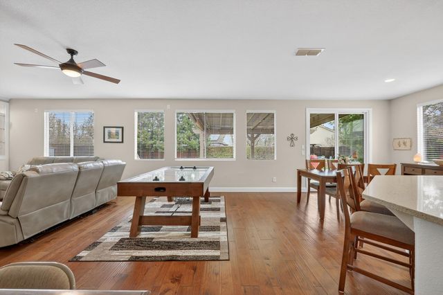 6007 Connery Dr, Shingle Springs, CA 95682