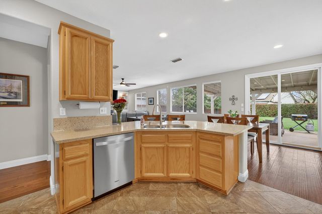 6007 Connery Dr, Shingle Springs, CA 95682