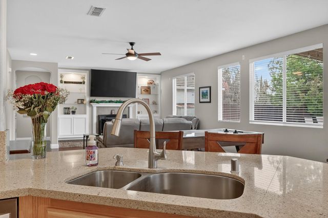 6007 Connery Dr, Shingle Springs, CA 95682