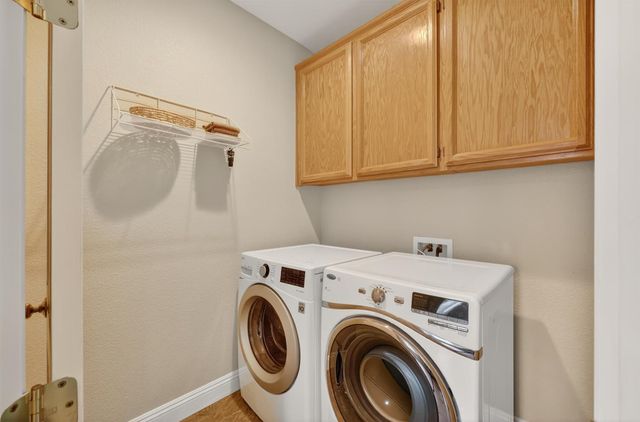 6007 Connery Dr, Shingle Springs, CA 95682