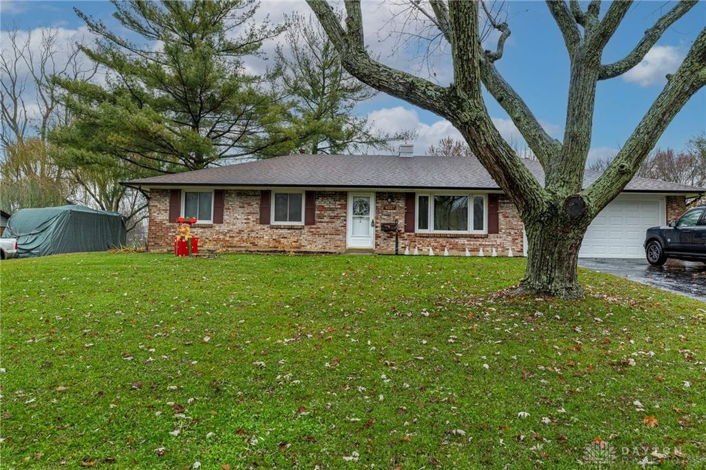 4227 Williamsport Drive, Beavercreek, OH 45430