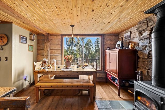 192 Mountain Brook Road, Livingston, MT 59047