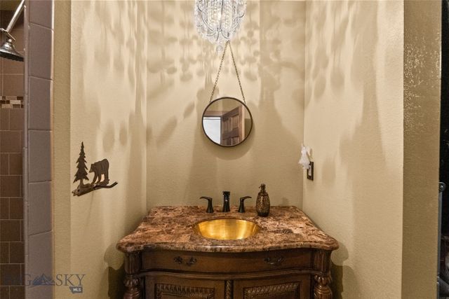 192 Mountain Brook Road, Livingston, MT 59047