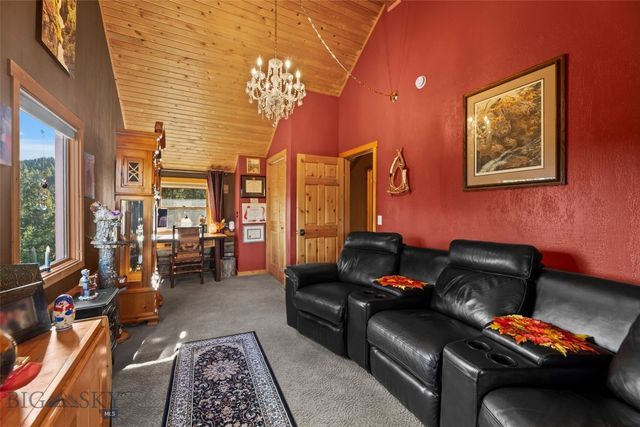 192 Mountain Brook Road, Livingston, MT 59047
