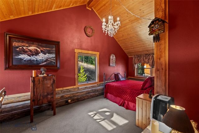 192 Mountain Brook Road, Livingston, MT 59047