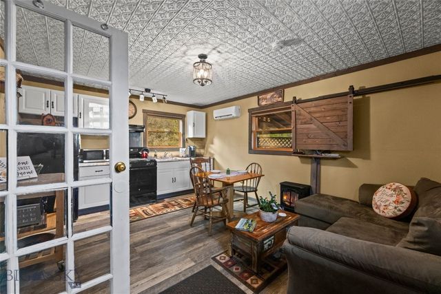 192 Mountain Brook Road, Livingston, MT 59047