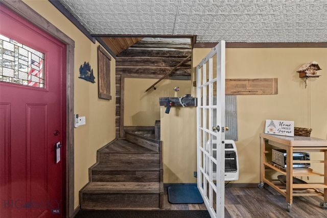 192 Mountain Brook Road, Livingston, MT 59047