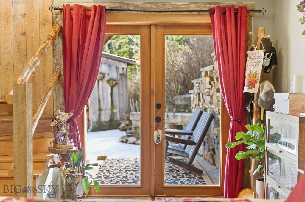 192 Mountain Brook Road, Livingston, MT 59047 photo 27