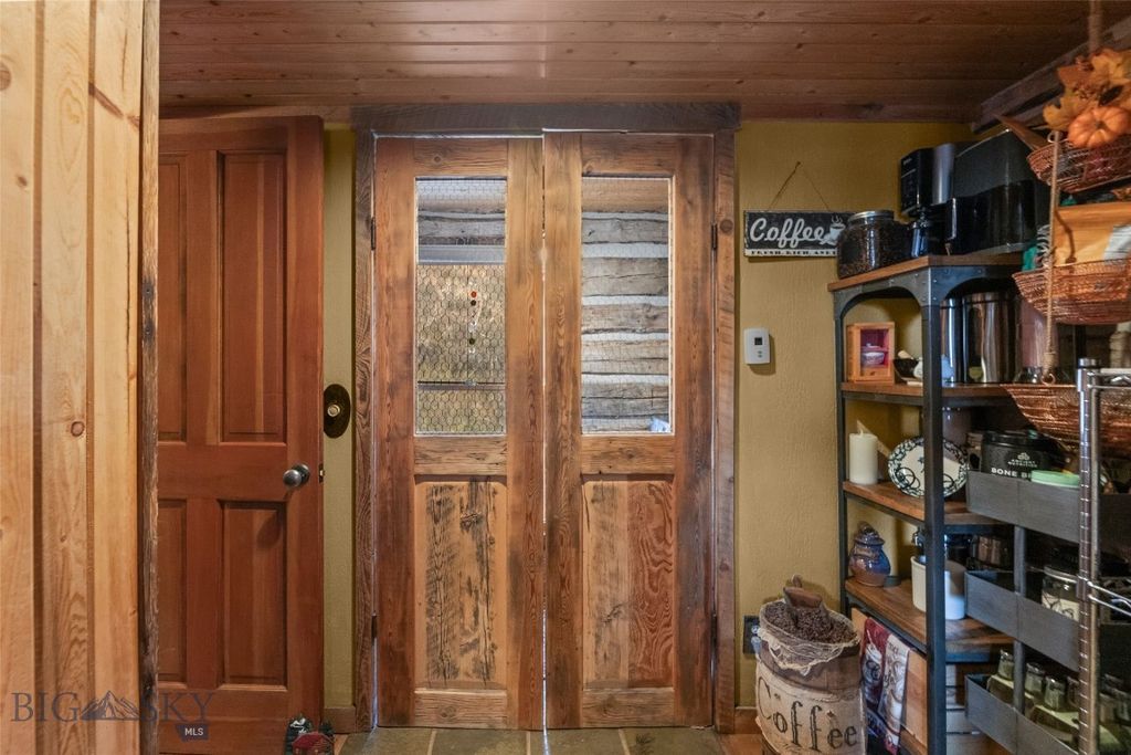 192 Mountain Brook Road, Livingston, MT 59047 photo 36