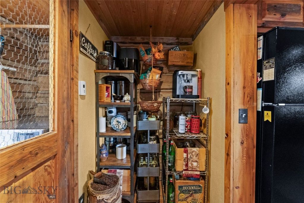 192 Mountain Brook Road, Livingston, MT 59047 photo 37