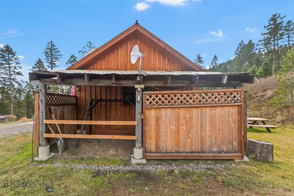 192 Mountain Brook Road, Livingston, MT 59047 photo 87