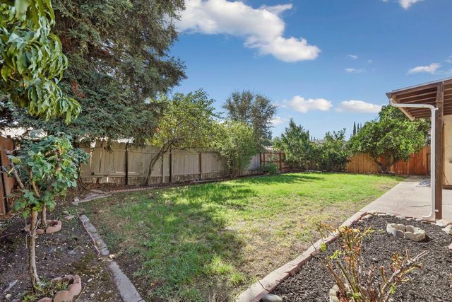 1106 Autumn Ct, Stockton, CA 95210