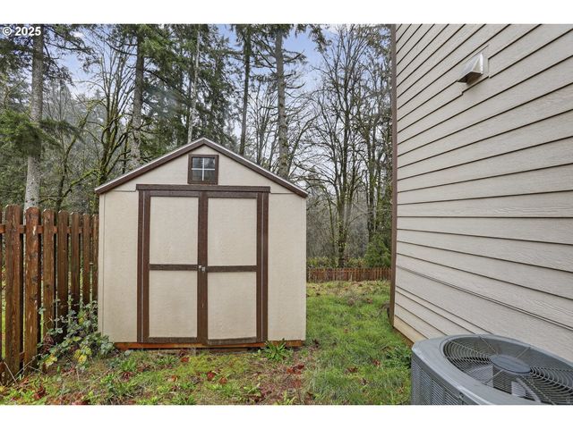 831 VIRGINIA Cir, Clatskanie, OR 97016