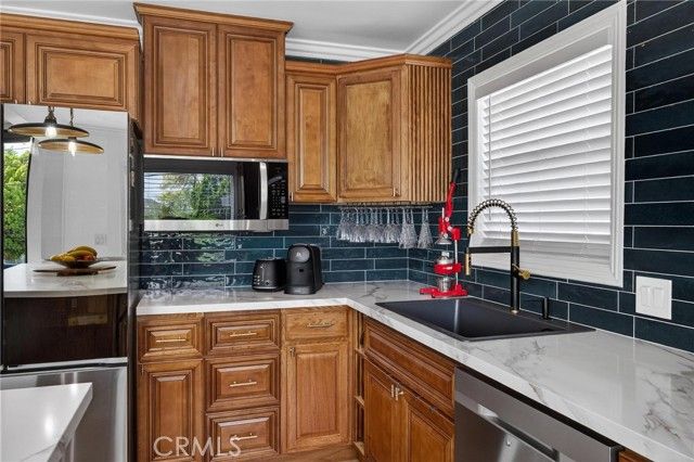 211 N Western, San Pedro (los Angeles), CA 90732