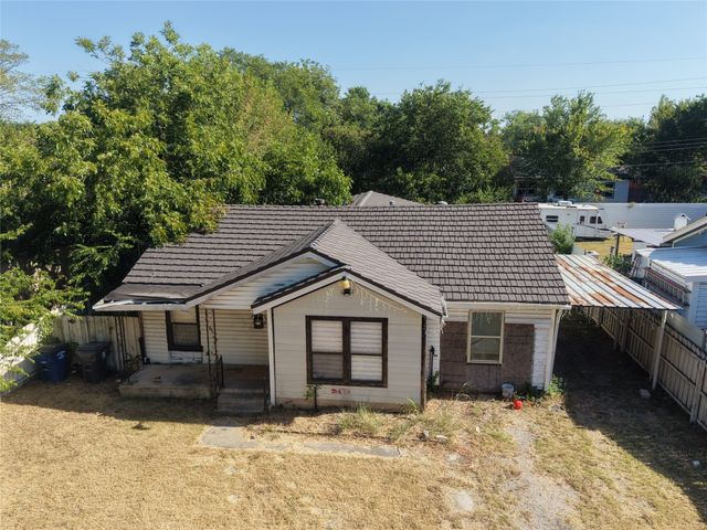 8222 Wes hodges Road, Dallas, TX 75217