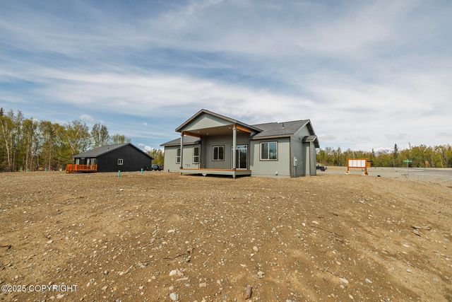 10404 E Heartland Loop, Palmer, AK 99645