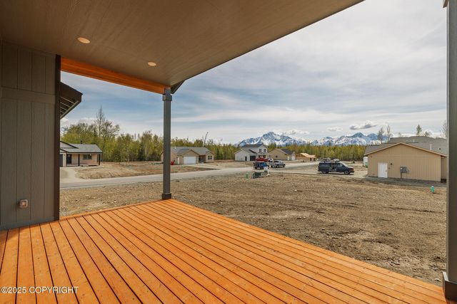 10404 E Heartland Loop, Palmer, AK 99645