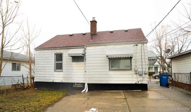 11108 Maxwell Avenue, Warren, MI 48089