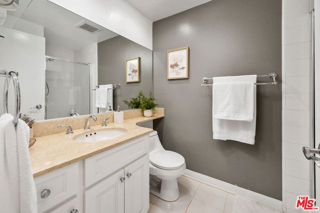 11687 Bellagio Road 3, Los Angeles, CA 90049