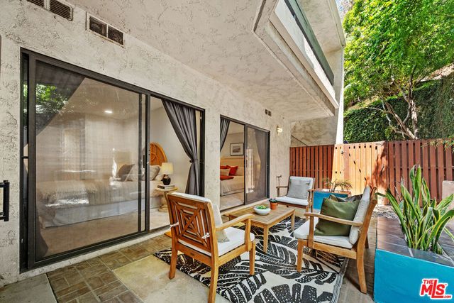 11687 Bellagio Road 3, Los Angeles, CA 90049