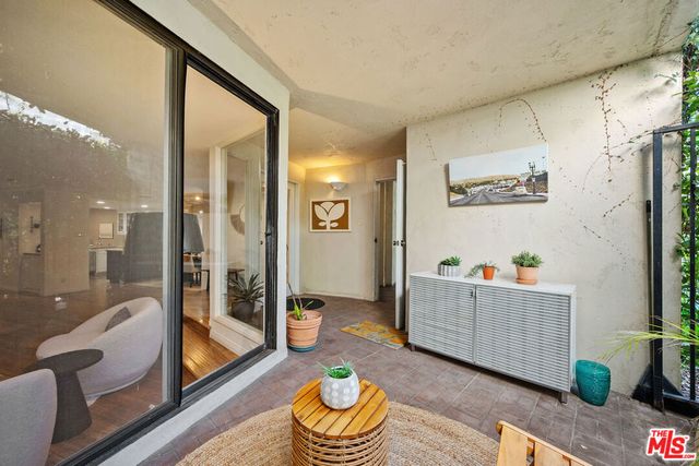 11687 Bellagio Road 3, Los Angeles, CA 90049