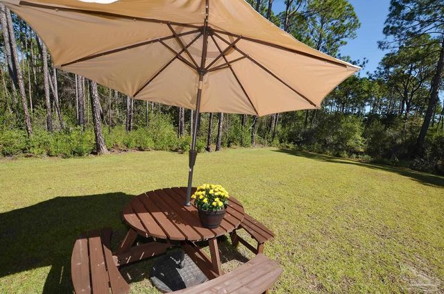 6618 Angle Rd, Navarre, FL 32566