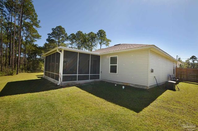 6618 Angle Rd, Navarre, FL 32566