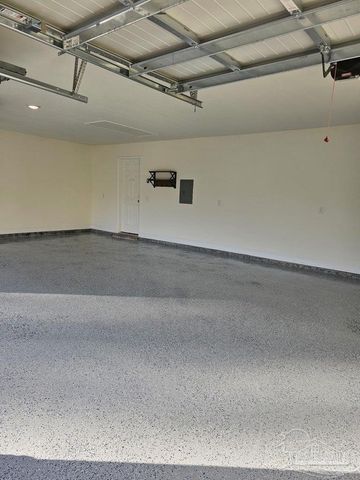 6618 Angle Rd, Navarre, FL 32566