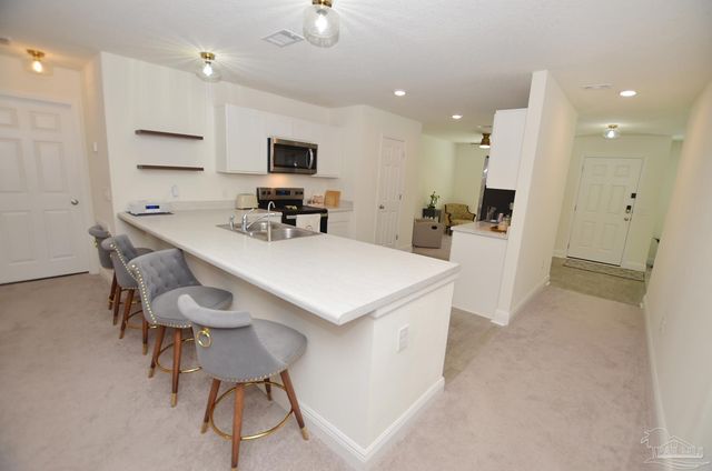 6618 Angle Rd, Navarre, FL 32566