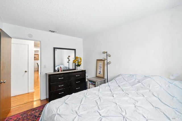 829 Tree Duck Way, Suisun City, CA 94585